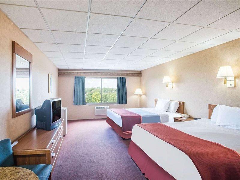 The Niagara Inn Niagara Falls Zewnętrze zdjęcie